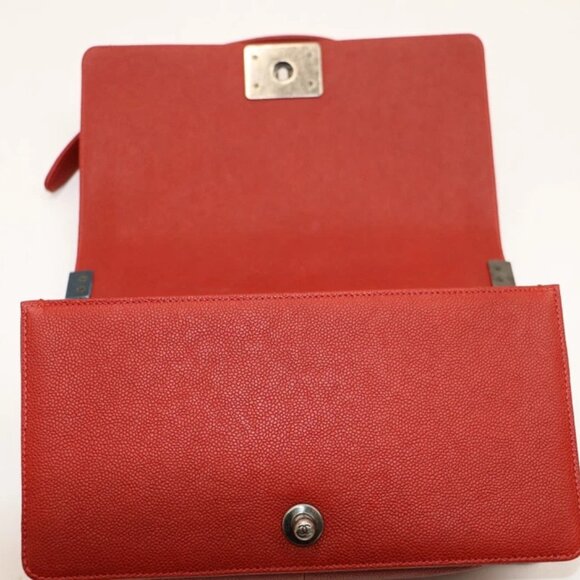 CHANEL Caviar Quilted Medium Boy Flap Dark Red 23141707 - Picture 5 of 16